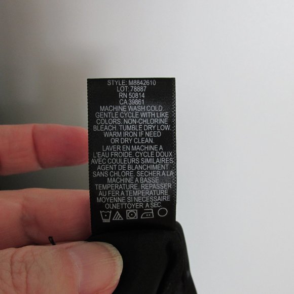 Tahari LBD Ruffled Neck S-Sleeve Sheath Dress - Picture 7 of 9